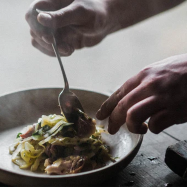 6 Natural Ingredients to Make Your Meat Go Further