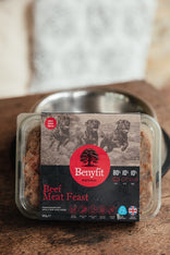 Beef Meat Feast Raw Dog Food From Benyfit, Made With Beef, Beef Bones and Offal.