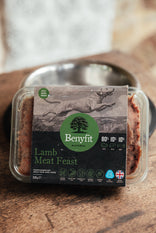 Natural Raw Dog Food Made With Lamb, Tripe and Offal From Benyfit Natural.