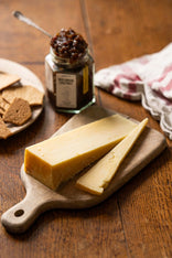 Keen’s, Unpasteurised Cheddar