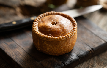 Handmade Pork Pie | Artisan Pork Pie Delivered Straight To Your Door | Sustainable Meat Slowly Reared Ethically Farmed | Pipers Farm
