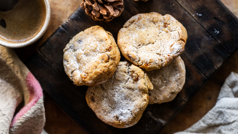 Willow & Finch, Giant Gourmet Cookies