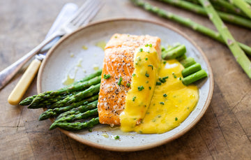 Baked Smoked Trout with Asparagus and Hollandaise sauce. 