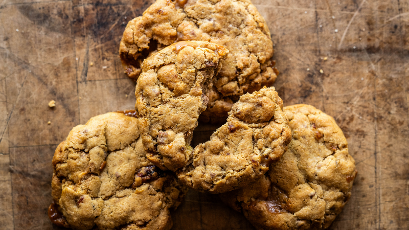 Willow & Finch handmade sticky toffee date cookies