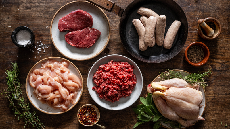 Meat box with mince, free-range chicken breast and sausages