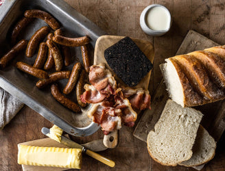 Breakfast Box | Local Food | Farm to Folk | Sausages | Bacon | Bread | English Breakfast | Pipers Farm | Ethically Sourced Meat