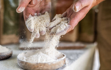 Gilchester's Organic, Stoneground Wholemeal Wheat Flour