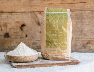 Gilchester's Organic, Stoneground Wholemeal Wheat Flour