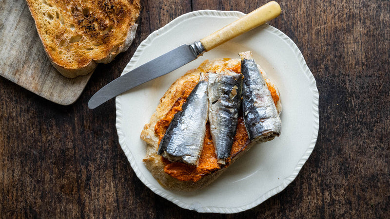 Mount's Bay Tinned Sardines with Chilli