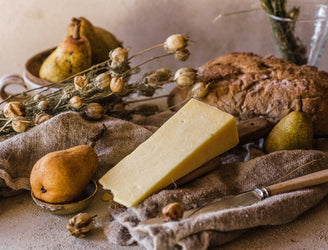 Quicke's, Vintage Clothbound Cheddar