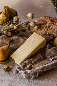 Quicke's, Vintage Clothbound Cheddar